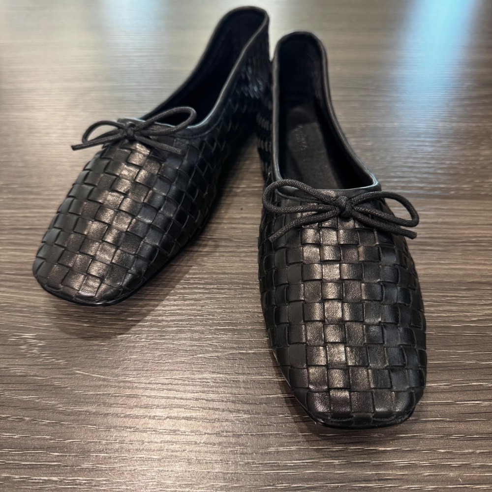 Quince Women 7 Black Woven Leather Square Toe Ballet Flats Bow Detail Classic